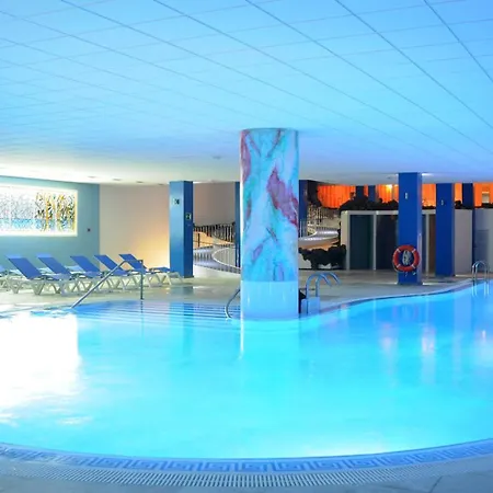 公寓 Residencial La Quinta Park 4 *