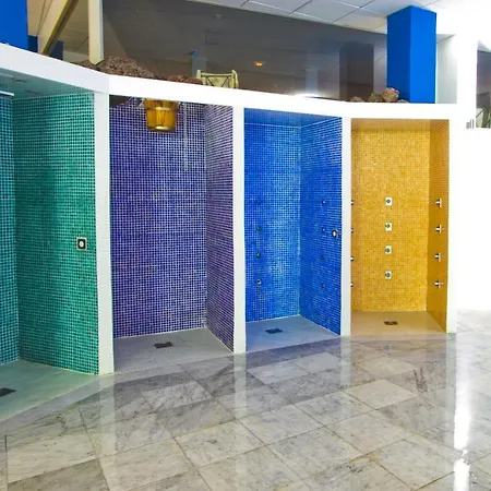 Residencial La Quinta Park 4 * 圣乌尔苏拉